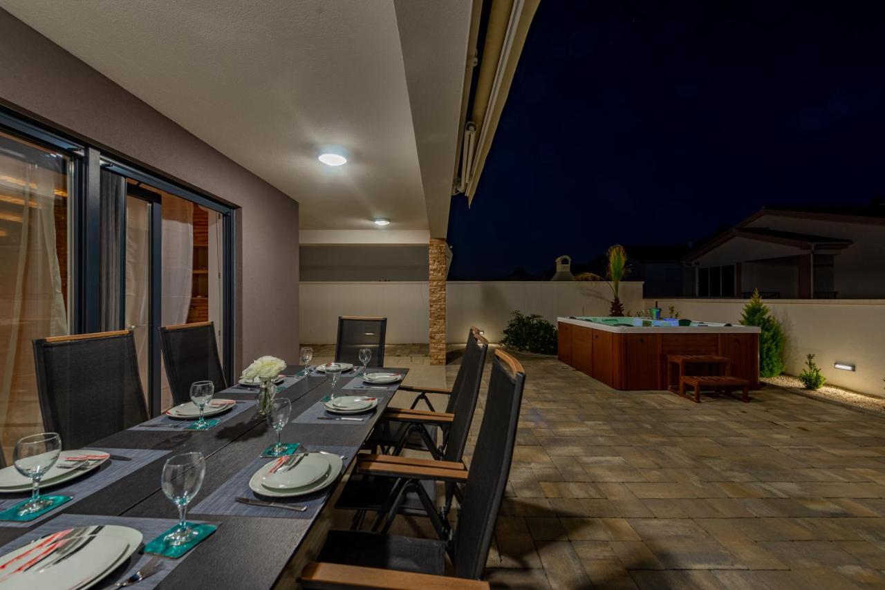 Villa Elite Vir Exterior foto